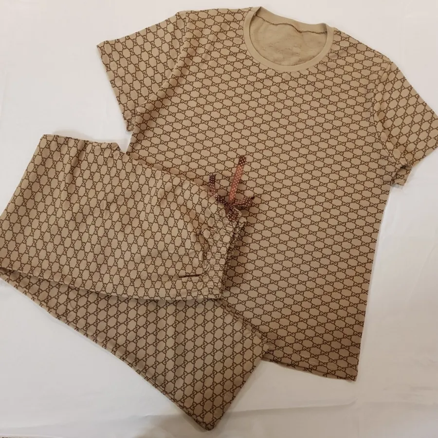 ست تیشرت و شلوار تمام چاپ