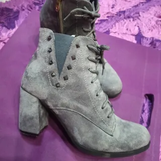 نیم بوت جیر