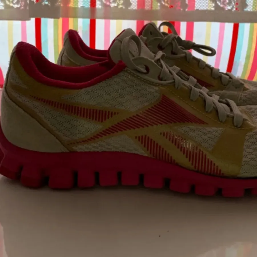 کتونی ریباک