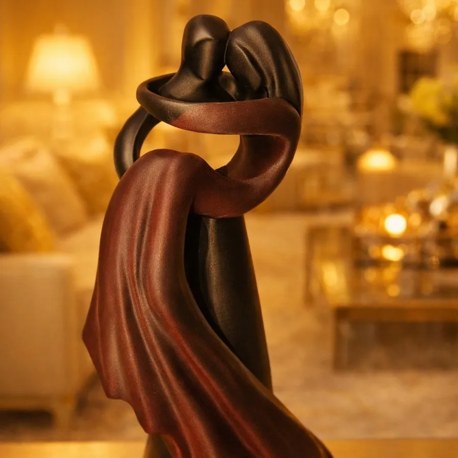 مجسمه مدل عشق