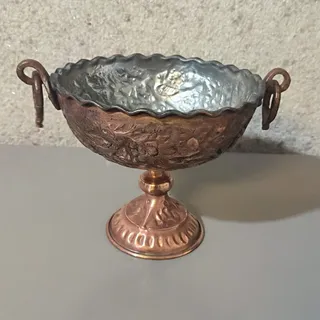 آجیل خوری مسی