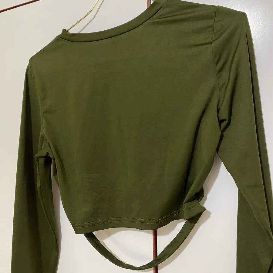 کراپ طرح دار یشمی