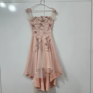 پیراهن دخترانه