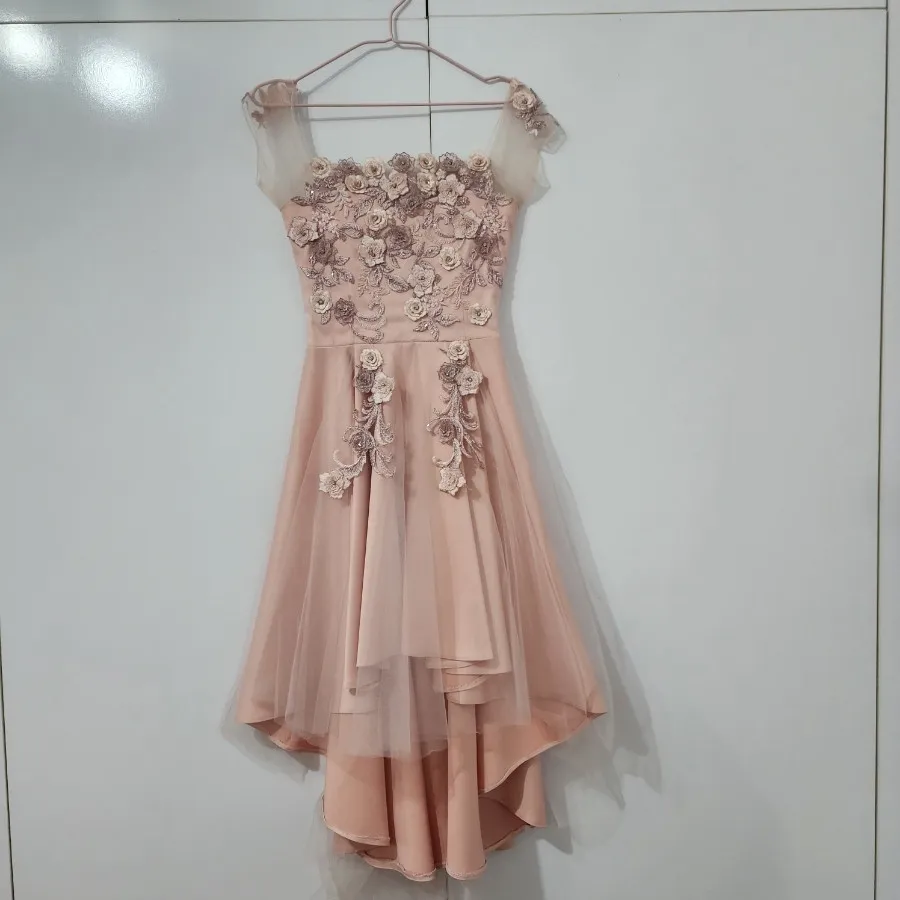 پیراهن دخترانه