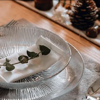 بشقاب غذا خوری