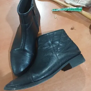 نیم بوت در حد نو