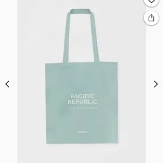 توت بگ پول اند بیر