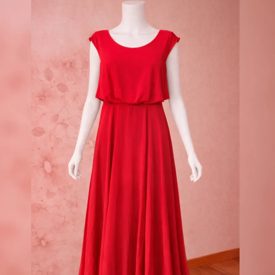 لباس بلند کره ای کاملا نو