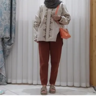 کت جین مزونی