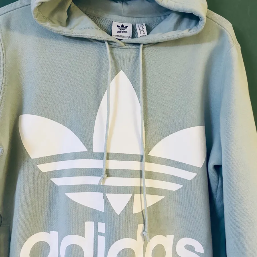هودی آدیداس