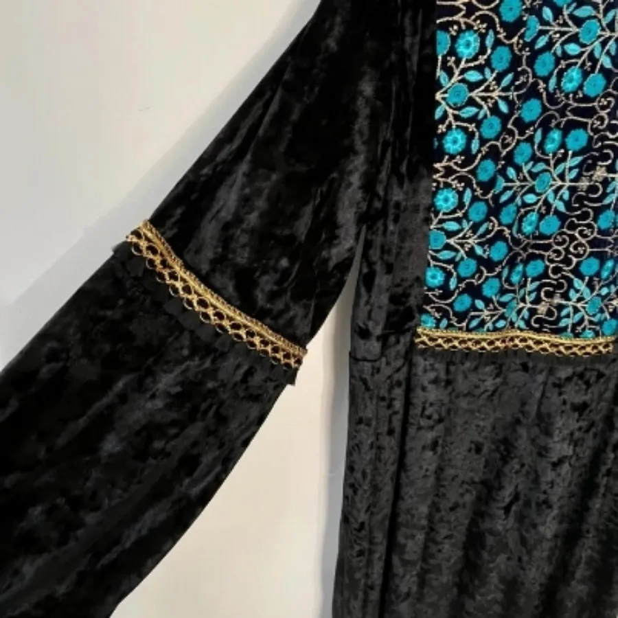 پیراهن مخمل