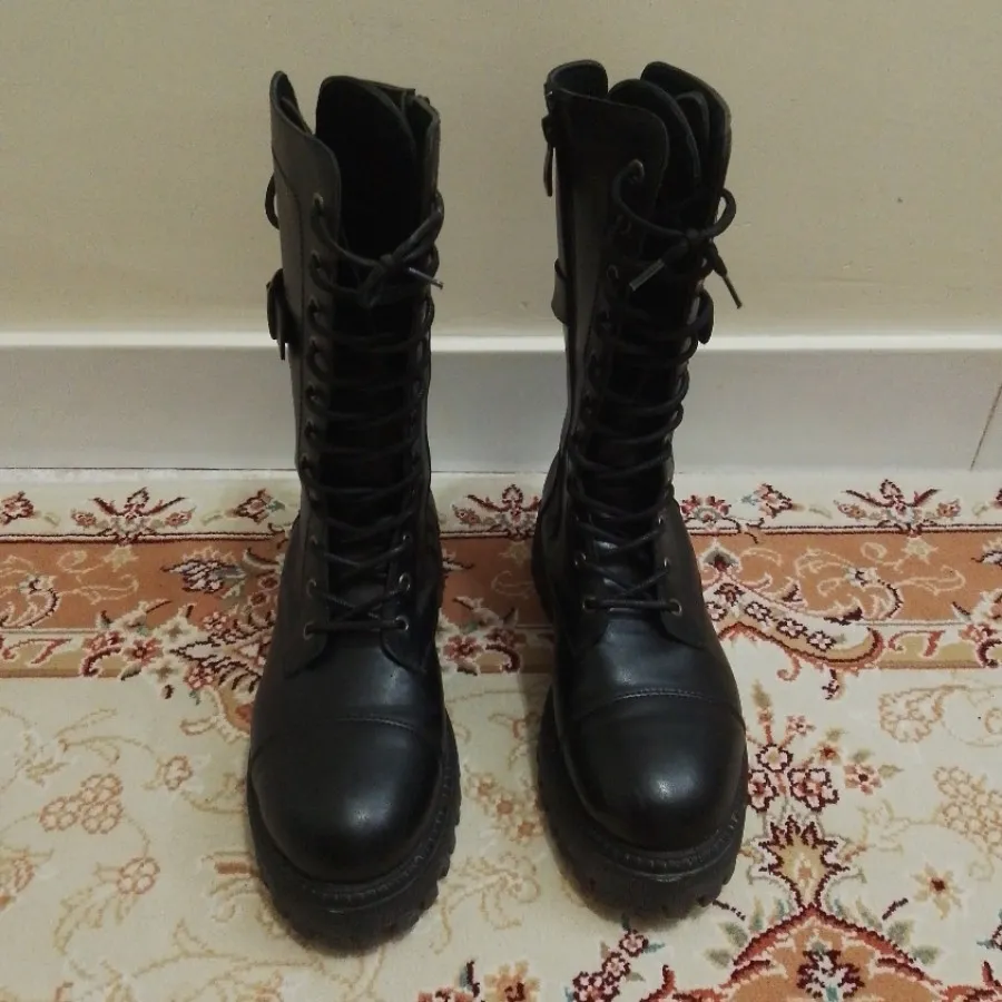 بوت ساق دار