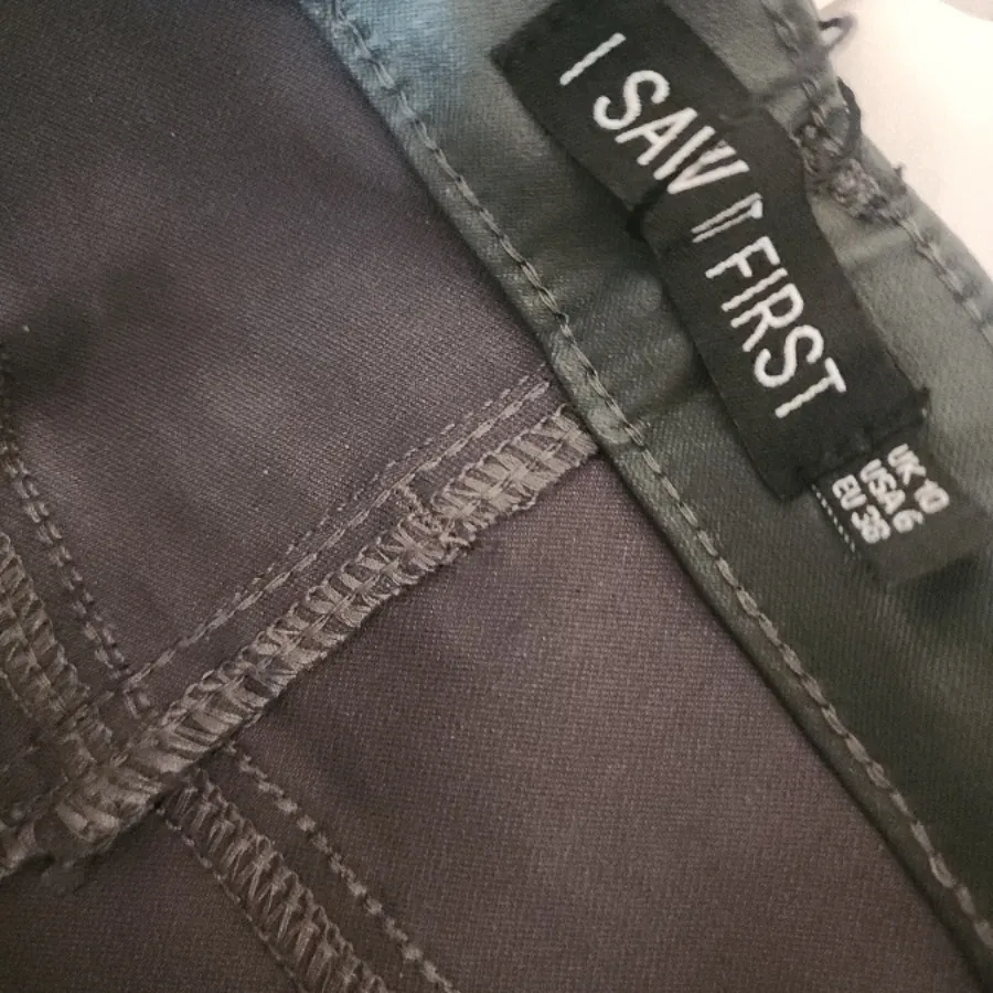 شلوار چرم I Saw It First