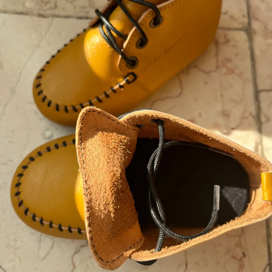 کفش بچه گانه