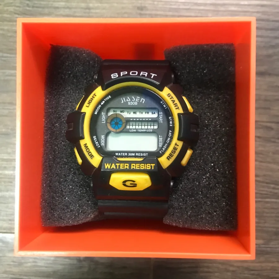 ساعت اسپورت(زنانه-مردانه)