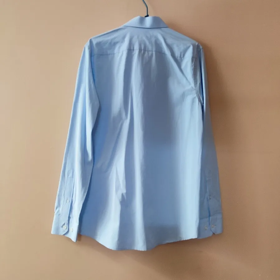 پیراهن مردانه