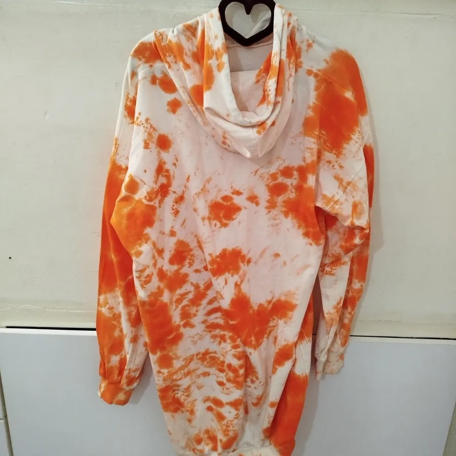 سویشرت کلاه دار