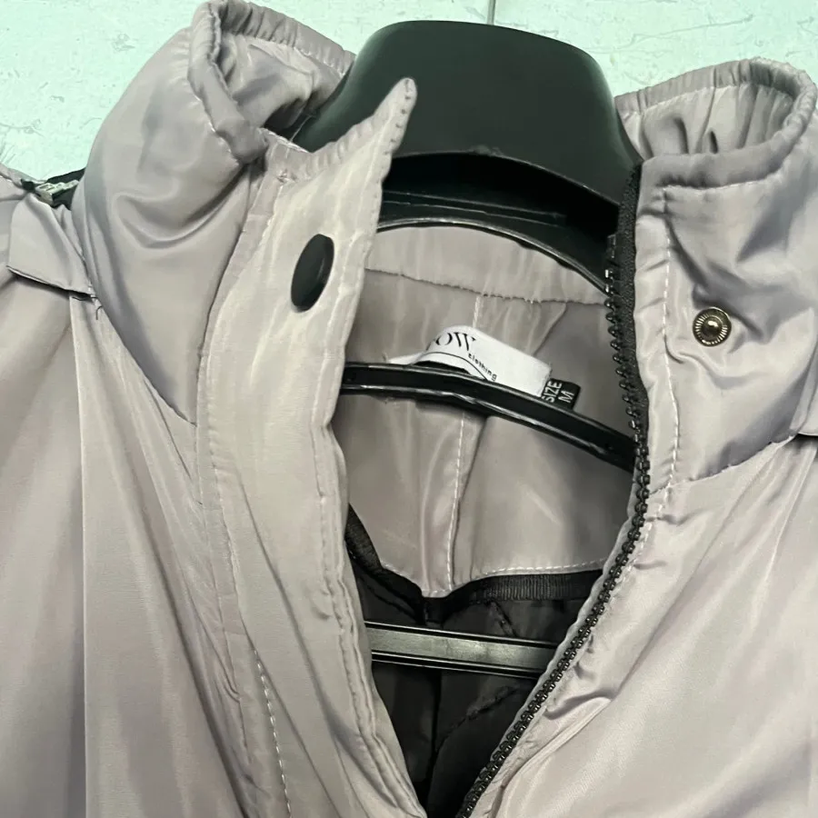 کاپشن طوسی بلند