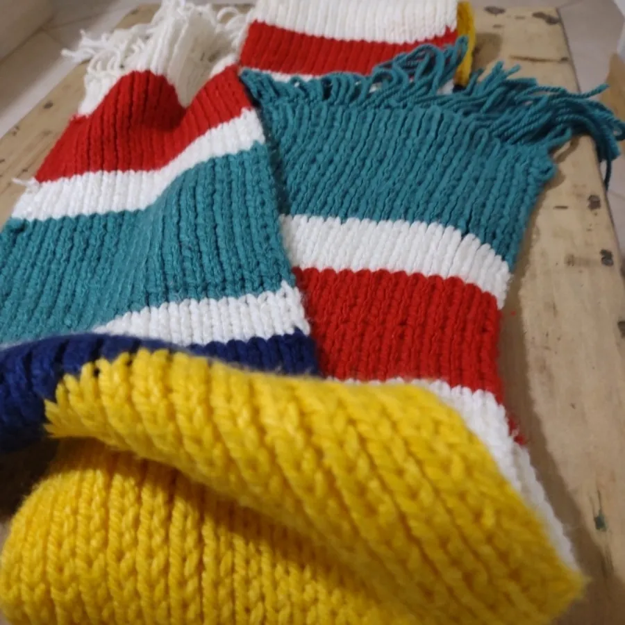 شال گردن دست بافت