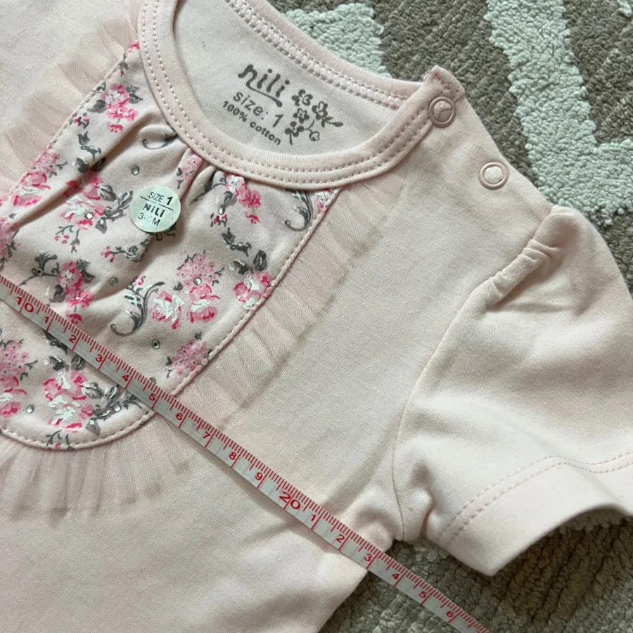 بادی ناز صورتی