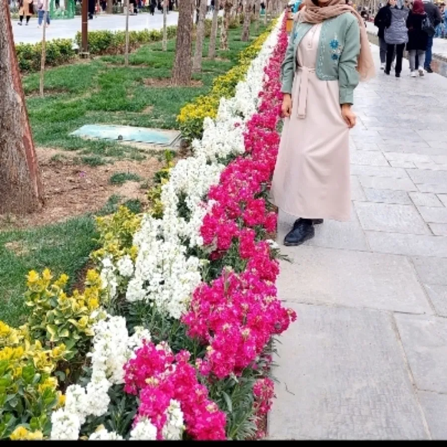 ست کت و سارافون