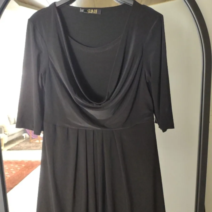 پیراهن مشکی کوتاه