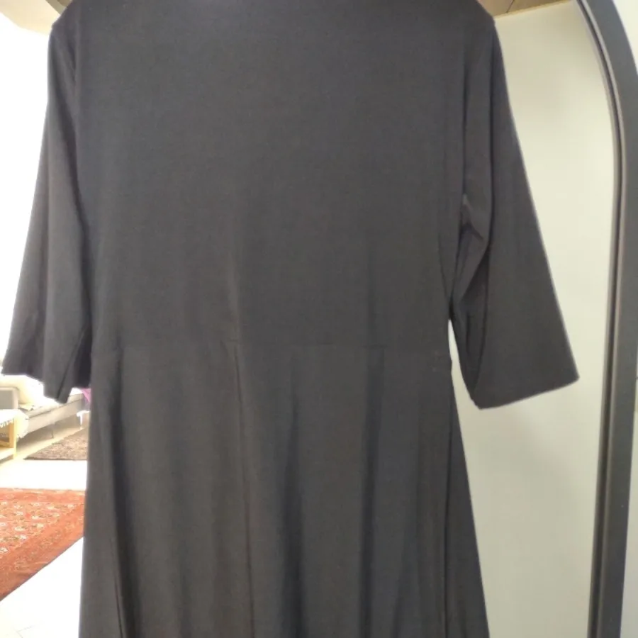 پیراهن مشکی کوتاه