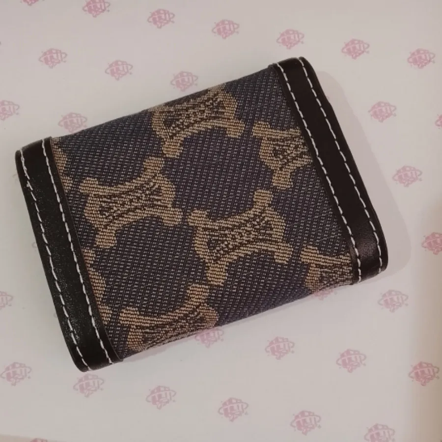 جاکارتی وارداتی