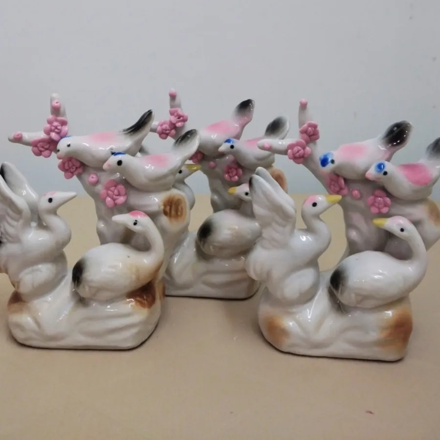 مجسمه پرندگان