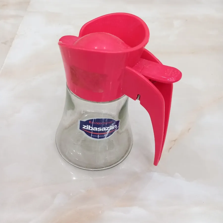 ظرف اب وشکرپاش