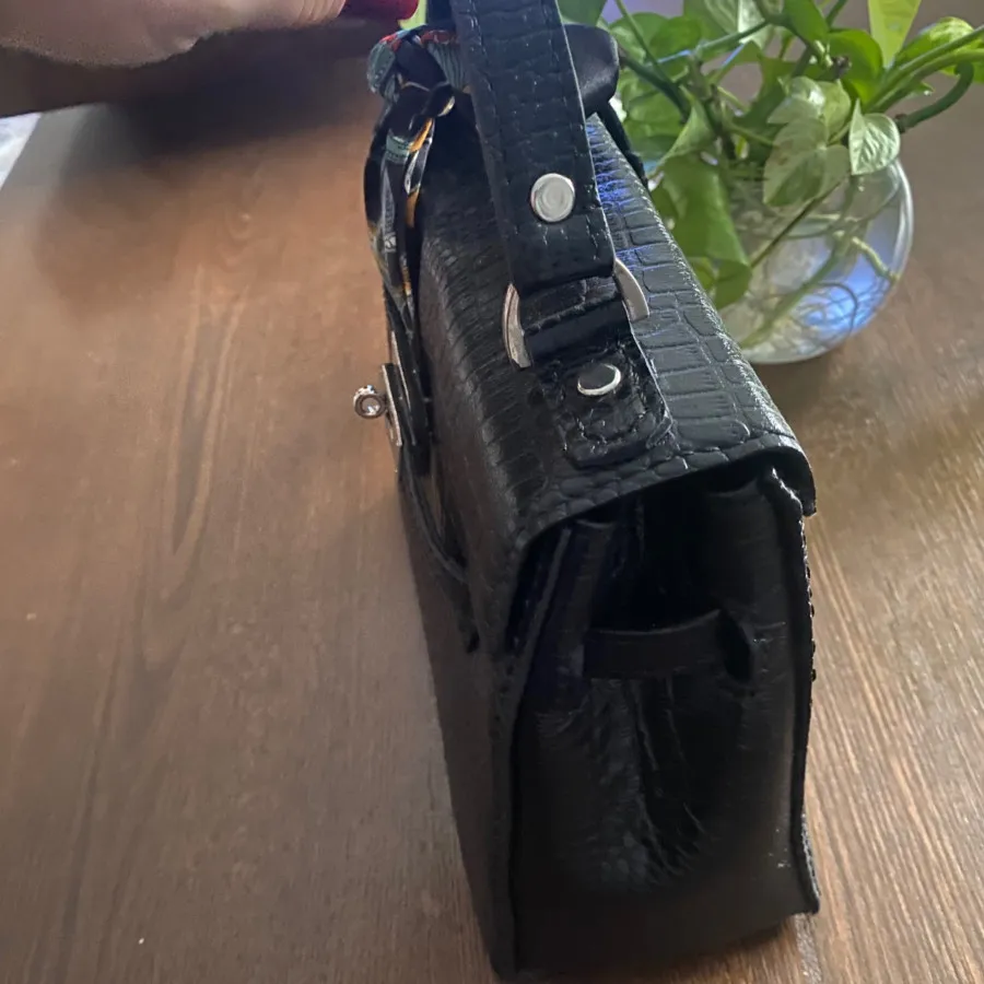 کیف چرم طبیعی