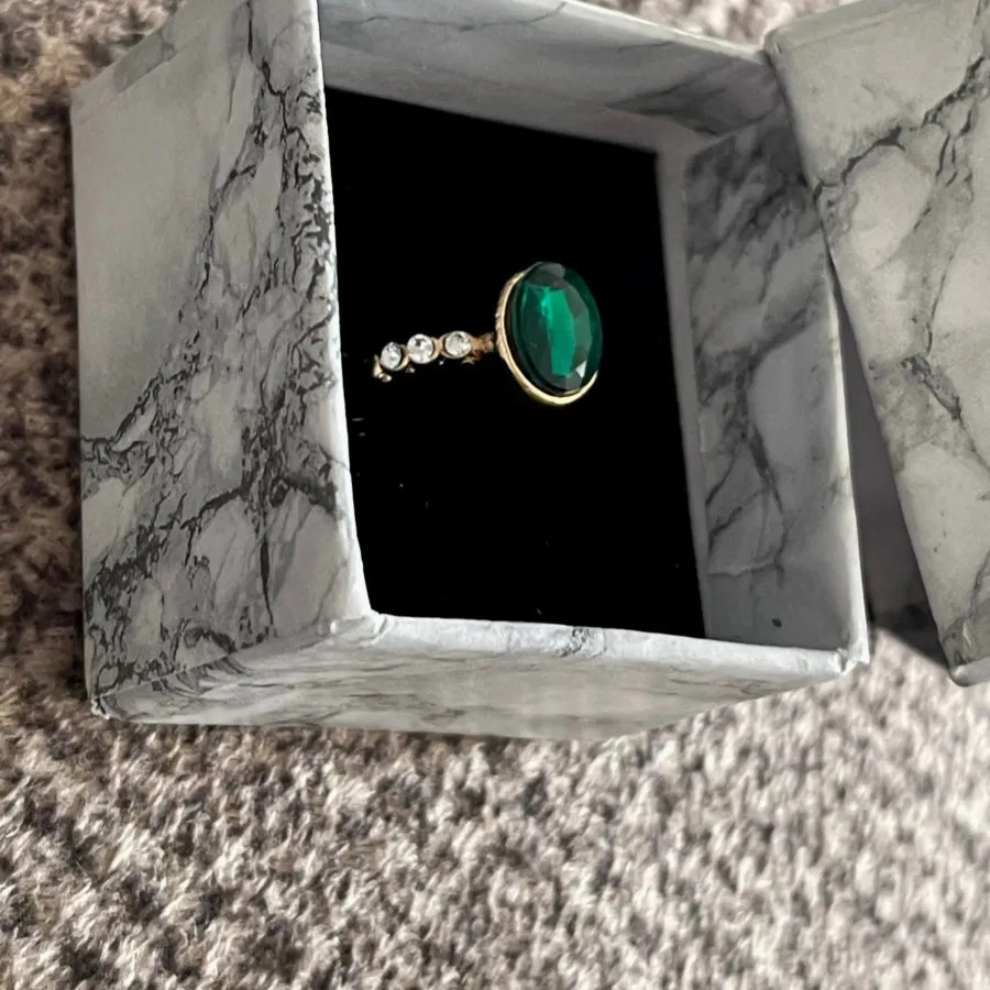 انگشتر استیل