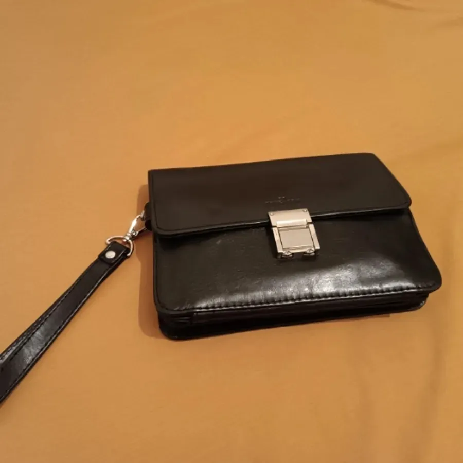 کیف‌مردانه تک چرماصل رمزی