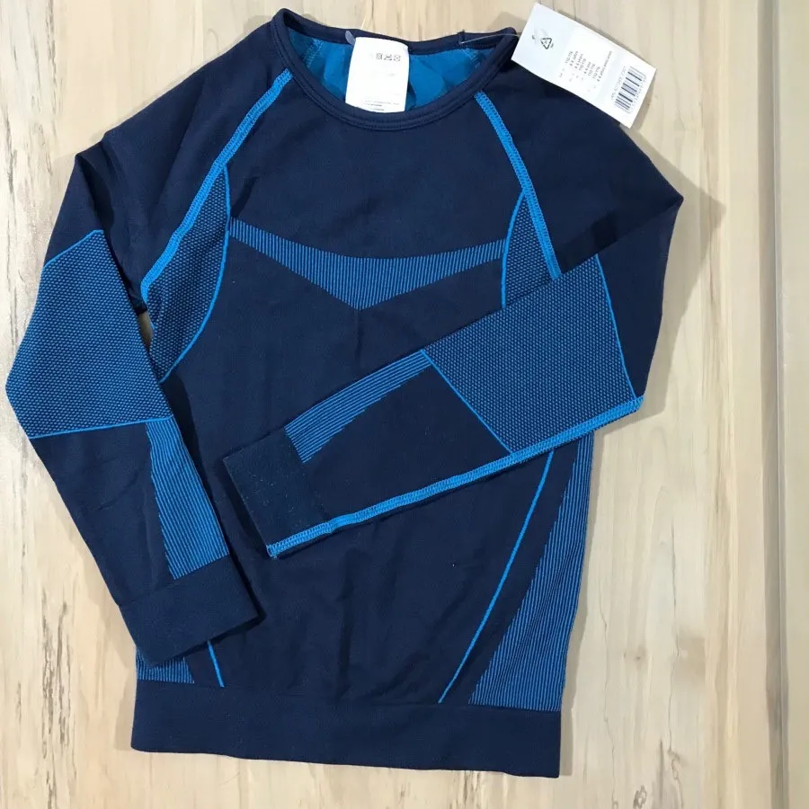 ست ورزشی بیس لایر