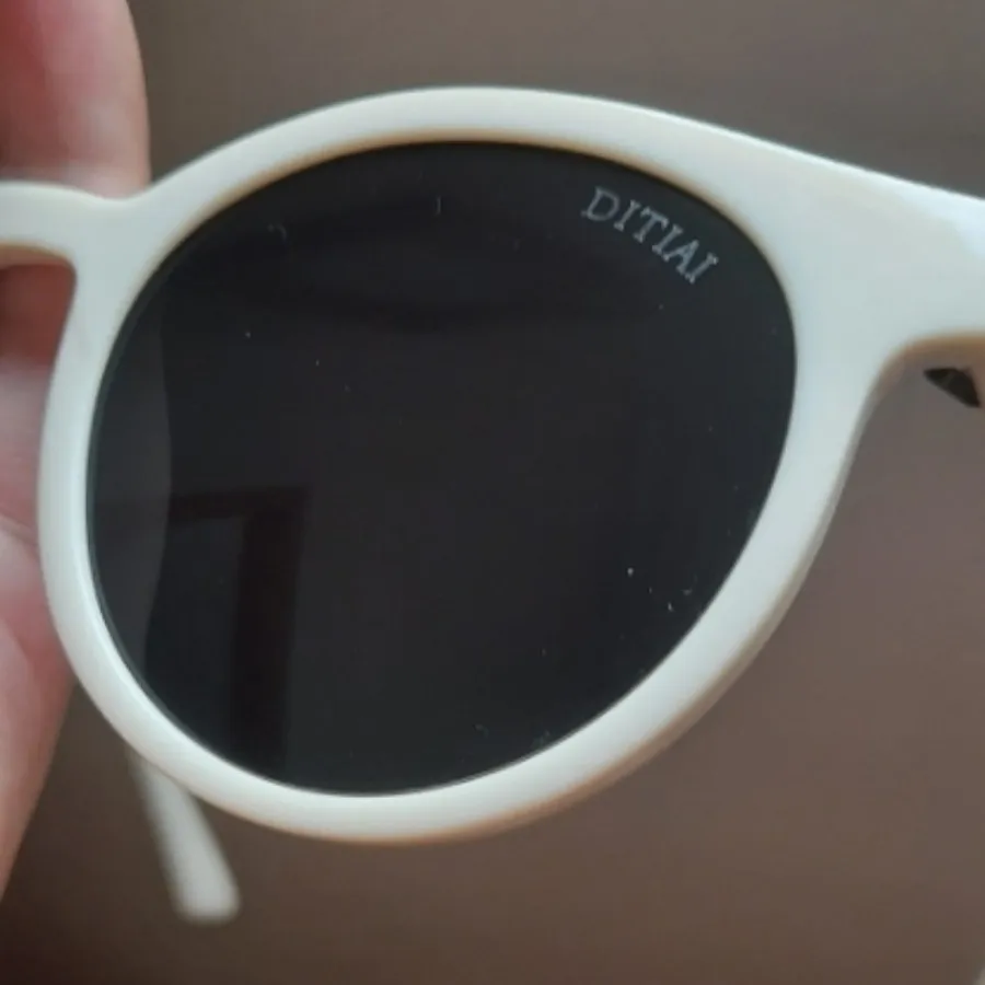 عینک آفتابی زنانه