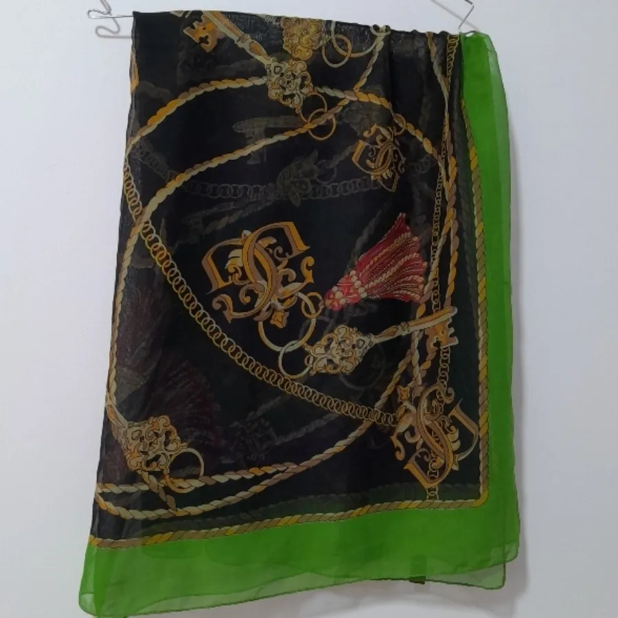 روسری نخی لاکچری