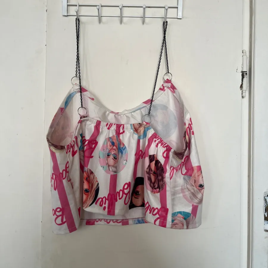 کراپ تاپ باربی