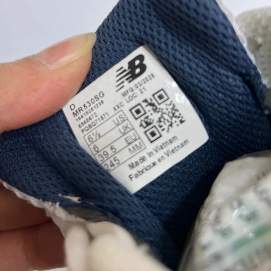 کفش نیوبالانس