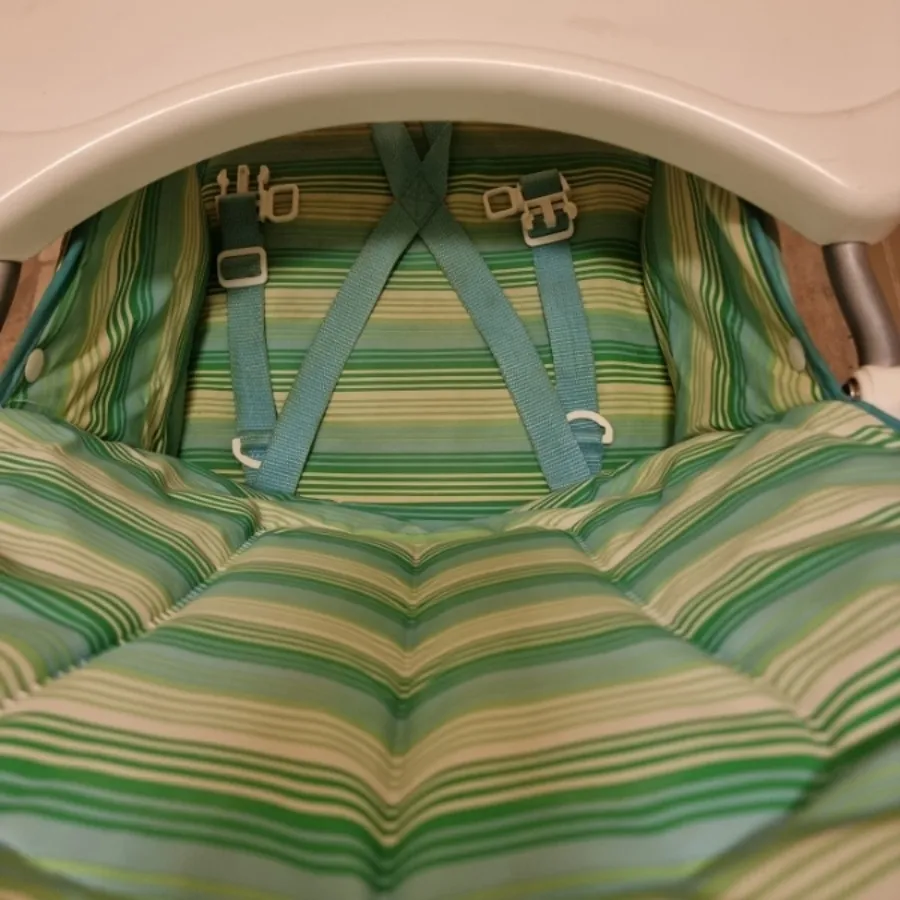 صندلی غذا mother care