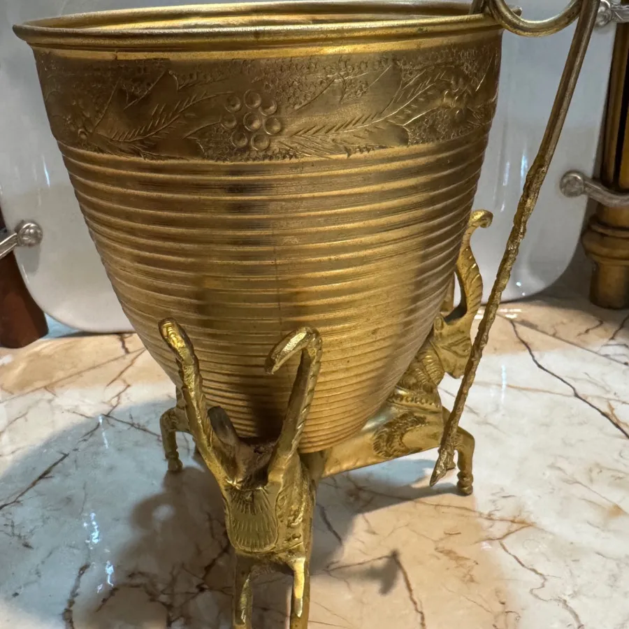 یخدان قدیمی