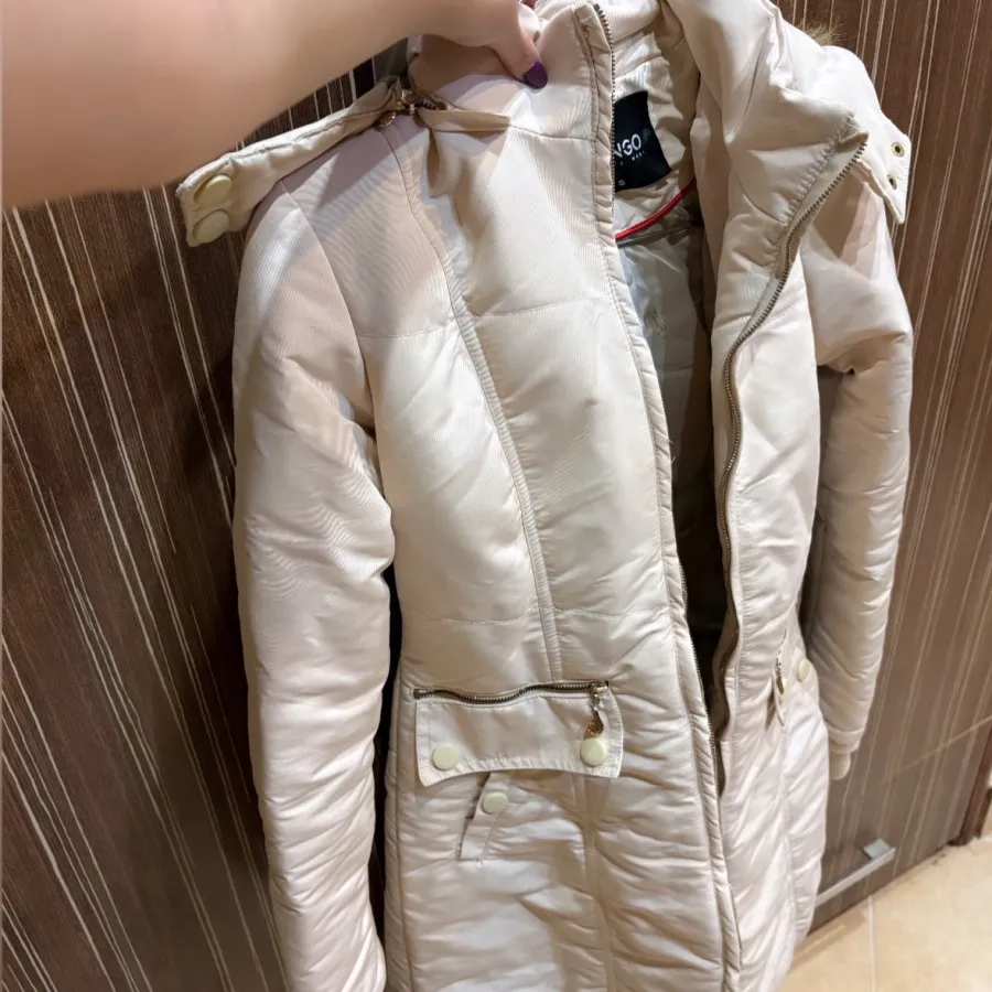 کاپشن برند منگو