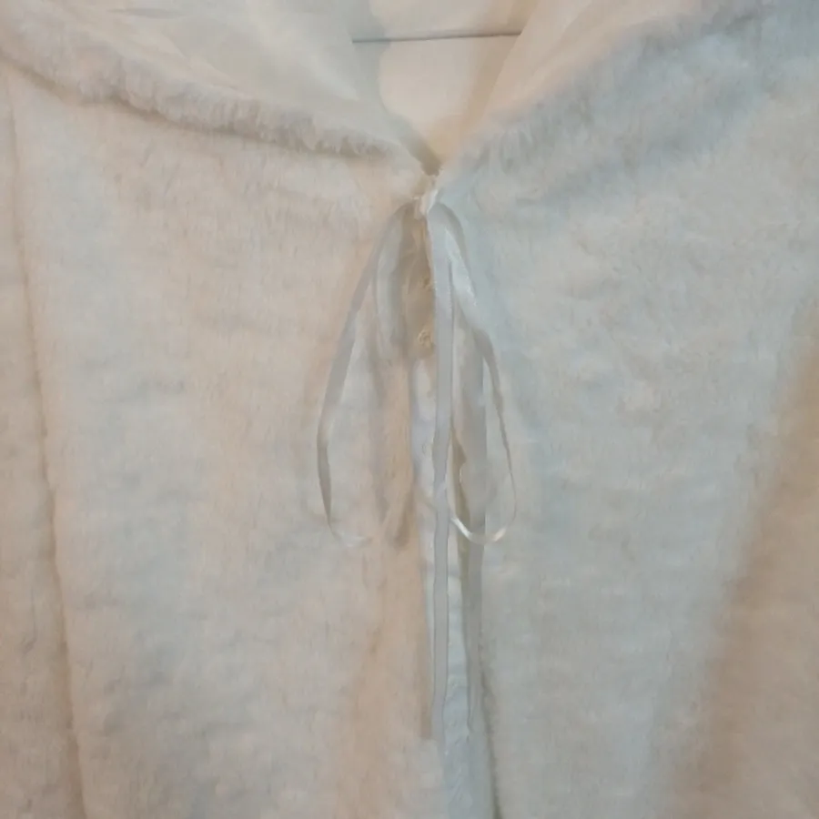 شنل لباس عروس