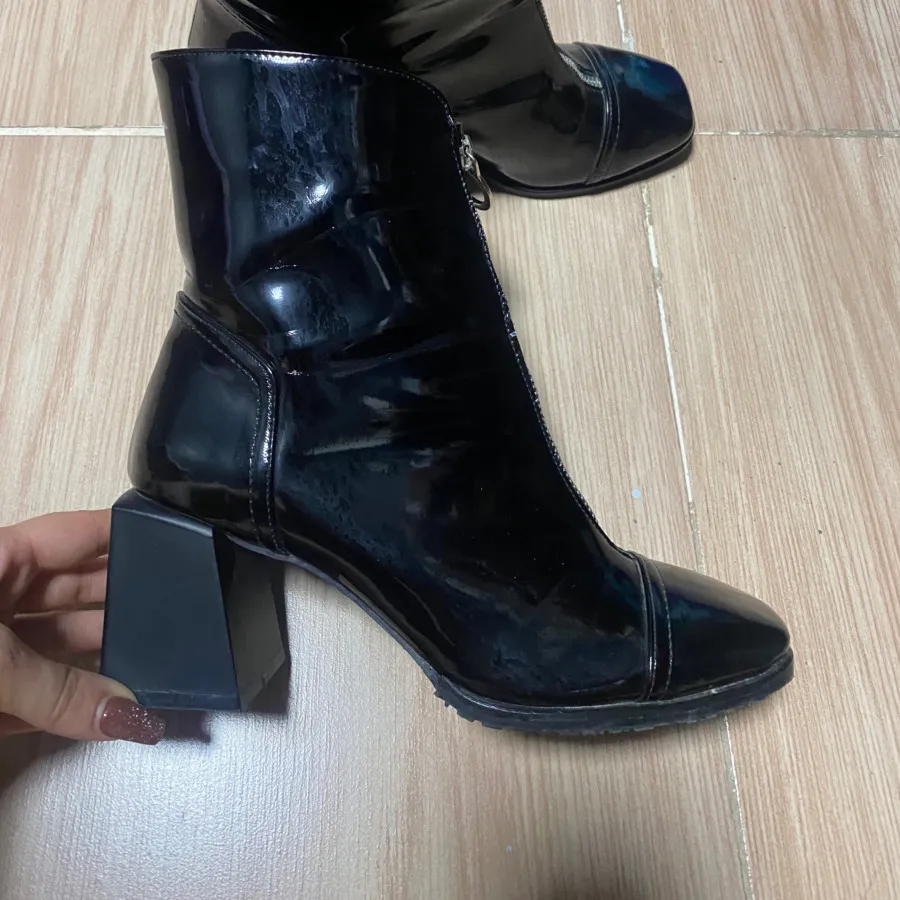 بوت بسیار زیباس