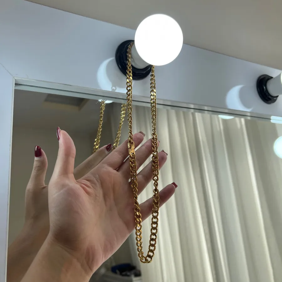 گردن بند کارتیر زنجیری