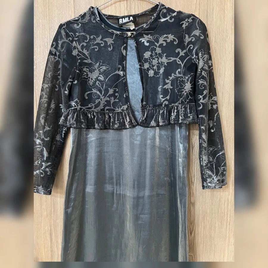 پیراهن نقره ای خاص RMLA