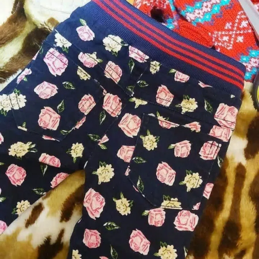 شلوار نوزادی
نو
بیرونی