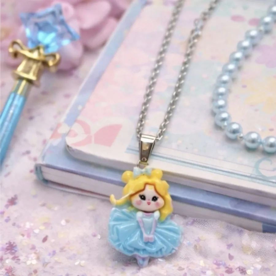 گردنبند طرح پرنسس