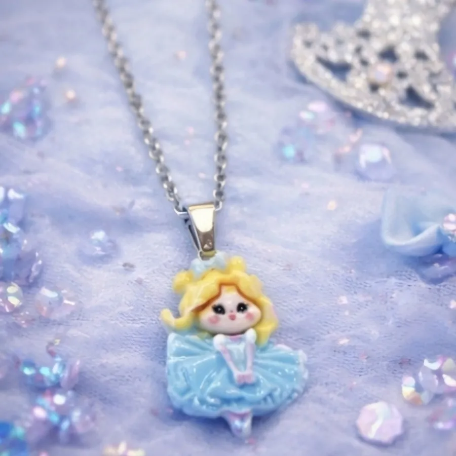 گردنبند طرح پرنسس