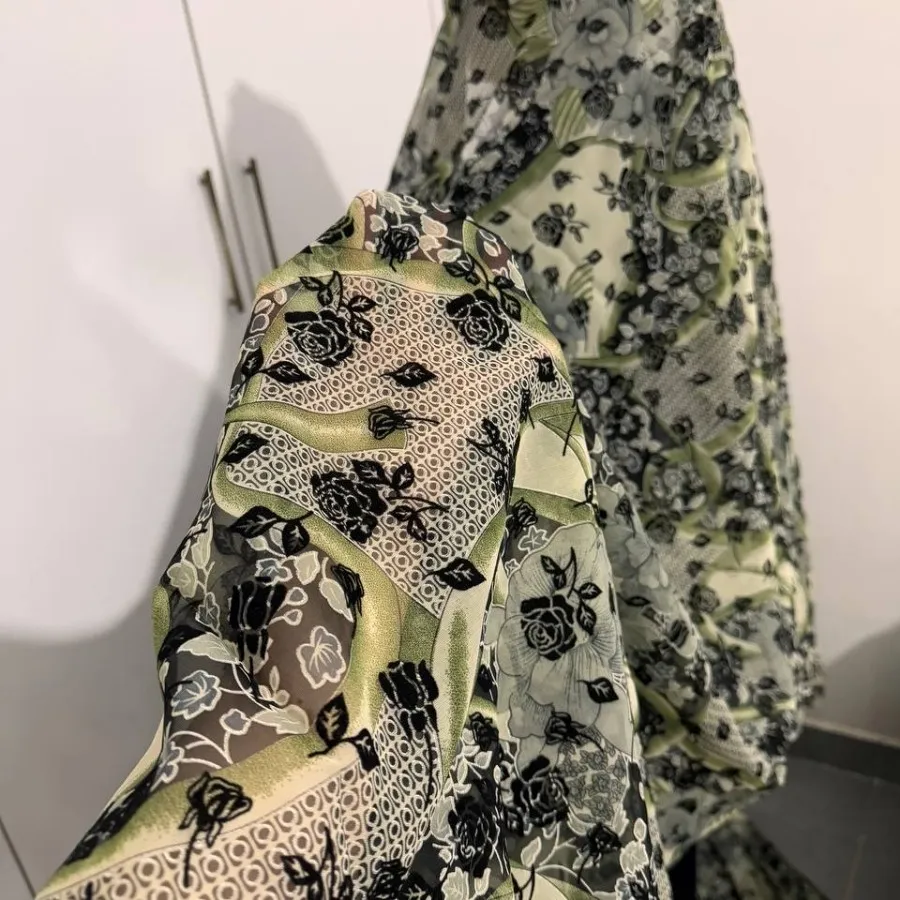 پارچه حریر چادری