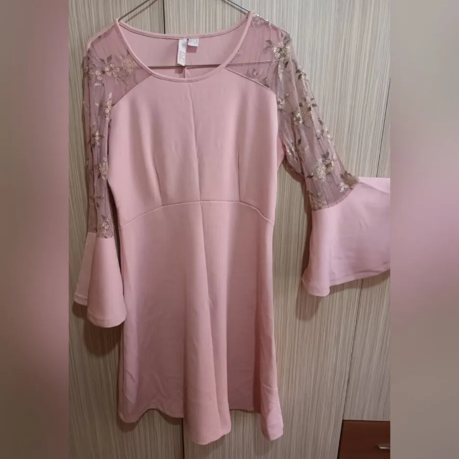 پیراهن آلمانی